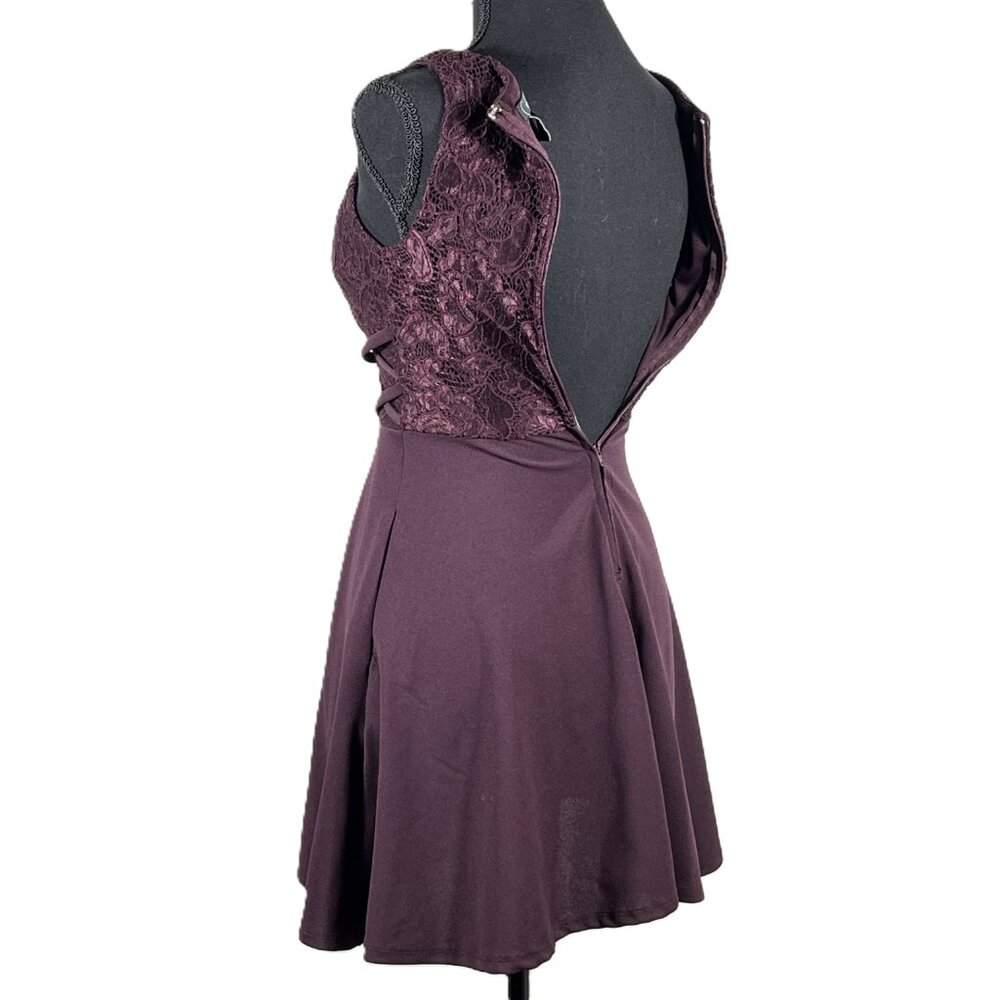 Speechless - Women's Dress - Purple / Maroon-ish Lace Formal Size 1 - Picture 8 of 10